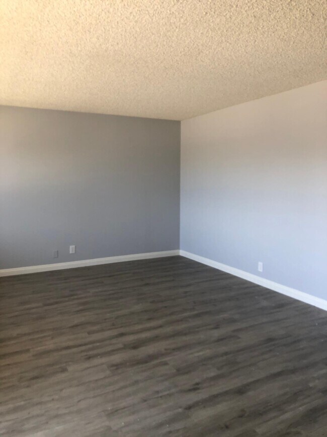 Foto del edificio - 15209 Prairie Ave