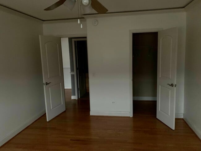 Foto del edificio - 5039 N East River Rd
