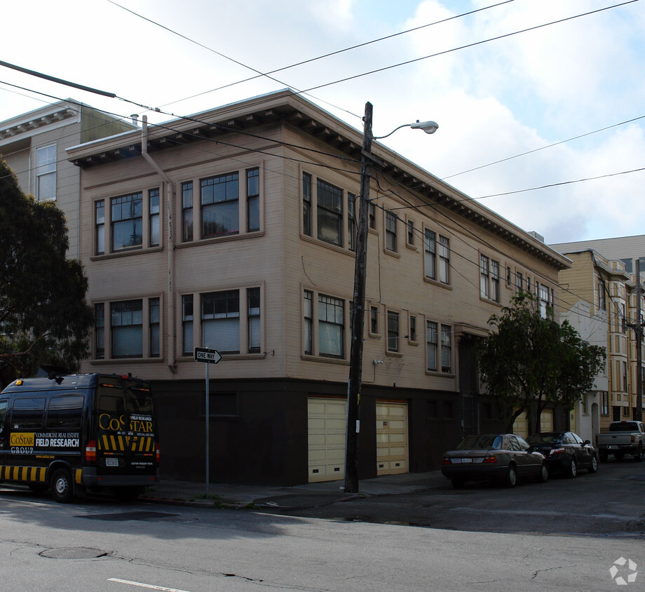 Primary Photo - 1303 Minna St