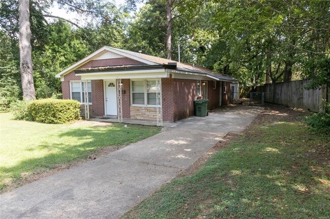 Building Photo - 3374 Loch Haven Rd