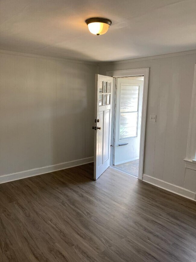 Foto del edificio - 1310 Meadow St S
