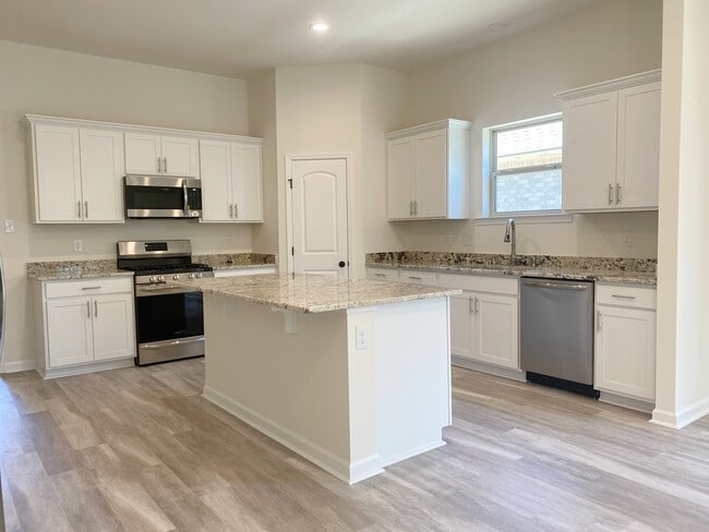 Foto del edificio - 8326 Rocky Trail Ave