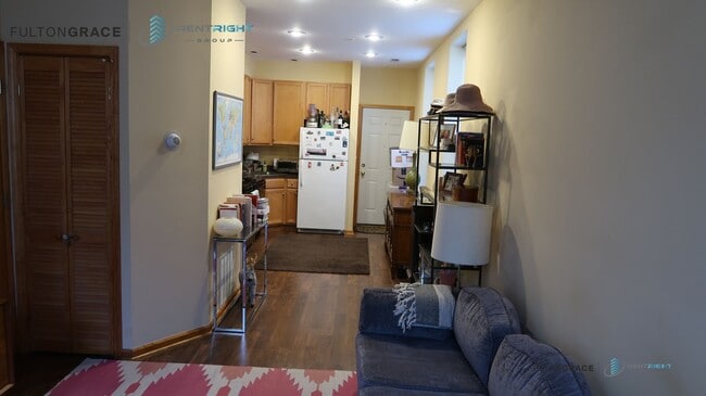 Foto del edificio - 1443 N Bosworth Ave