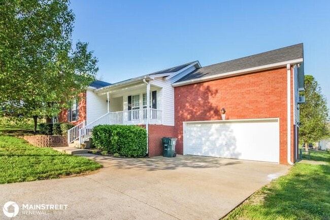 Building Photo - 102 Longview Dr, Goodlettsville, TN 37072