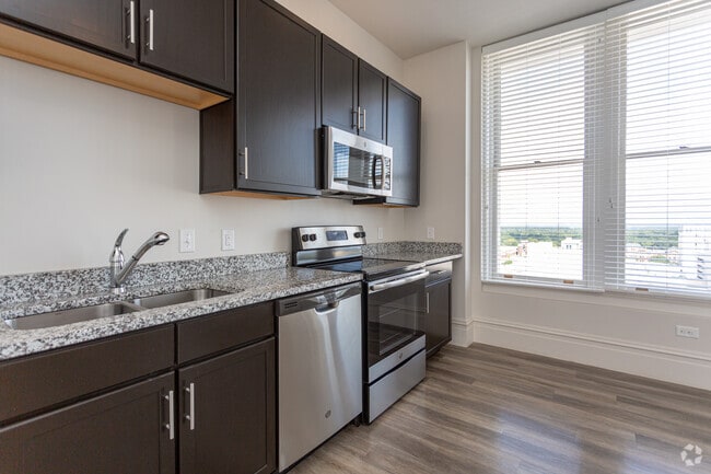 1BR, 1BA - 797SF - Bell Lofts