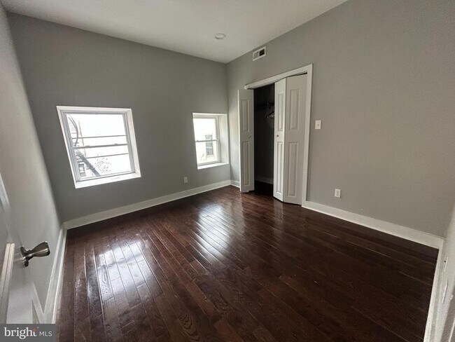 Foto del edificio - 723 Sansom St