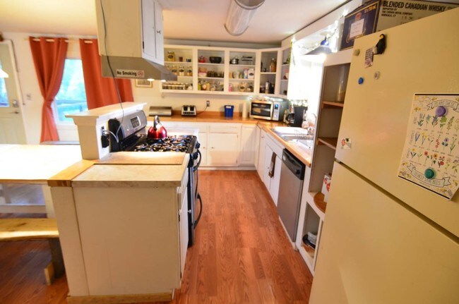 Building Photo - 9600 Jupiter Dr