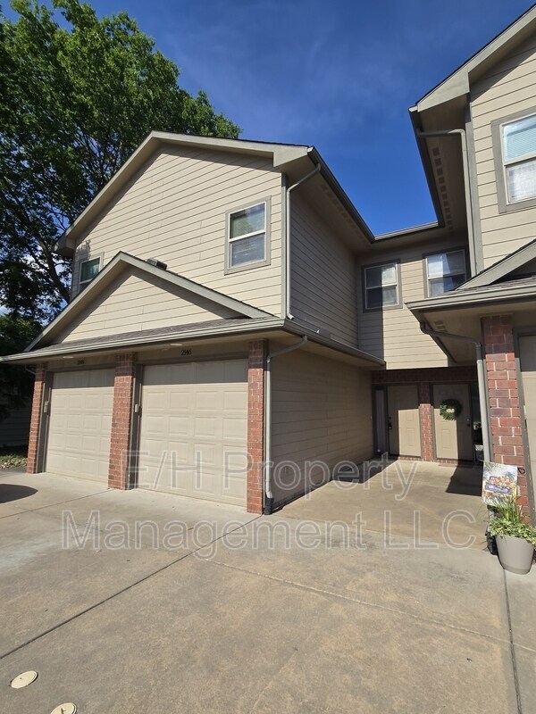 Foto del edificio - 2146 N Woodlawn Blvd