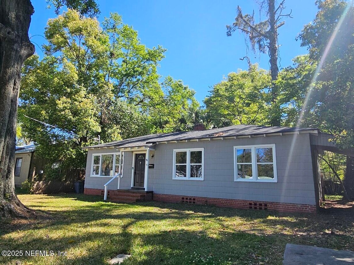 Foto principal - 4534 Blount Ave