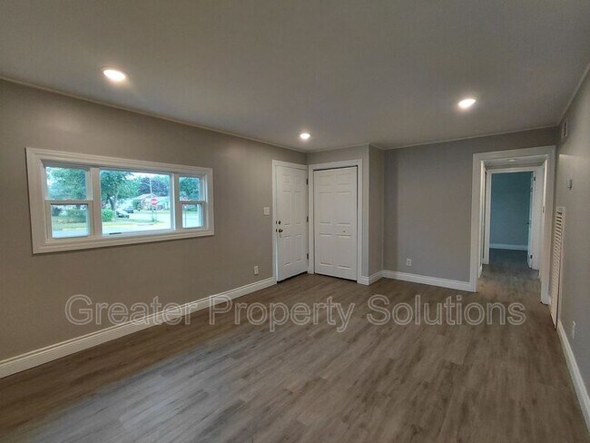 Foto del edificio - 7305 White Oak Ave