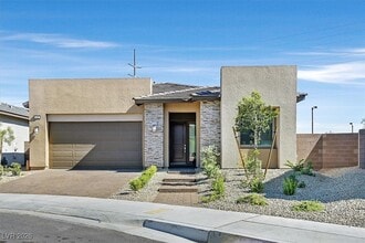 Building Photo - 11807 Pippa Ave