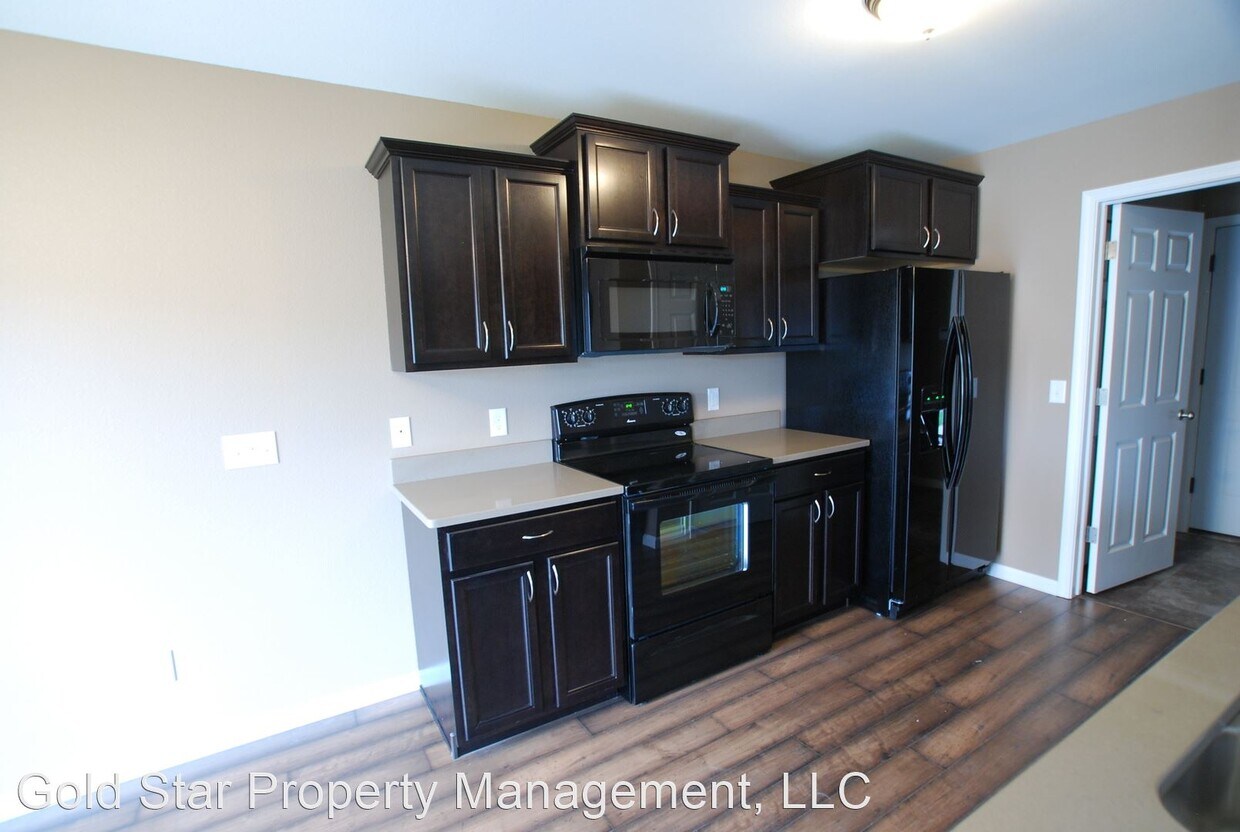 Primary Photo - 3 br, 2.5 bath House - 4132 Lorrain Pl