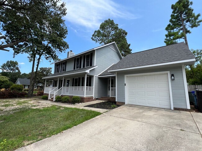 Foto del edificio - Charming 3 Bed 2.5 Bath Home in Beaver Run