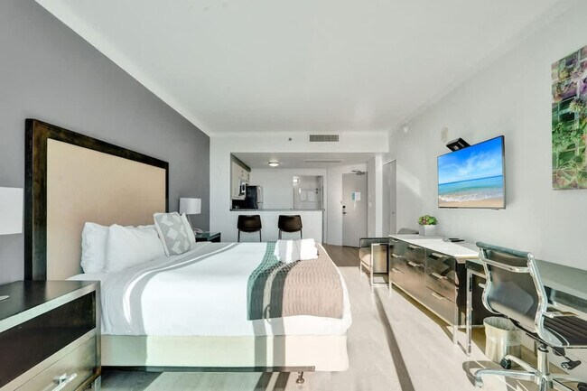 Foto del edificio - 2889 McFarlane Rd