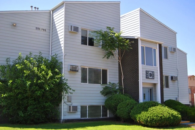 Building Photo - Lamar Apartments