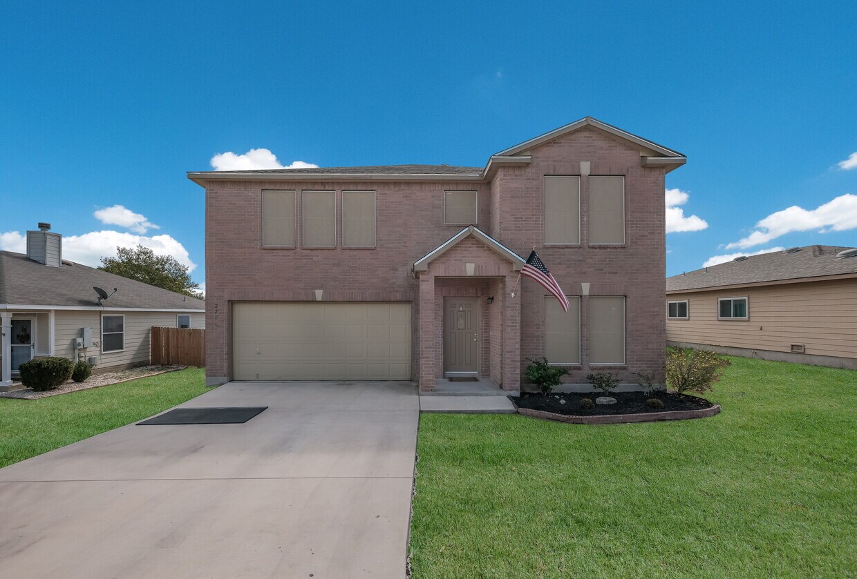 221 Willow, Cibolo, TX 78108