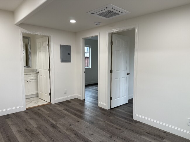 Foto del edificio - 1068 Billings Blvd