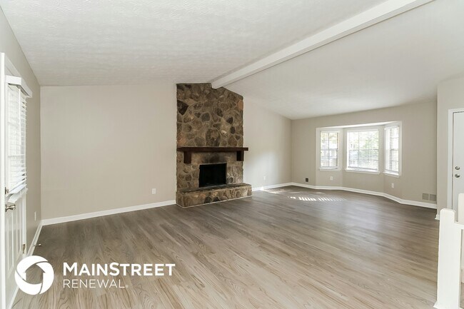 Building Photo - 6989 Cedar Dr