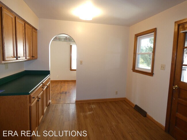 Building Photo - 4 br, 1.5 bath House - 1860 St Rt 73