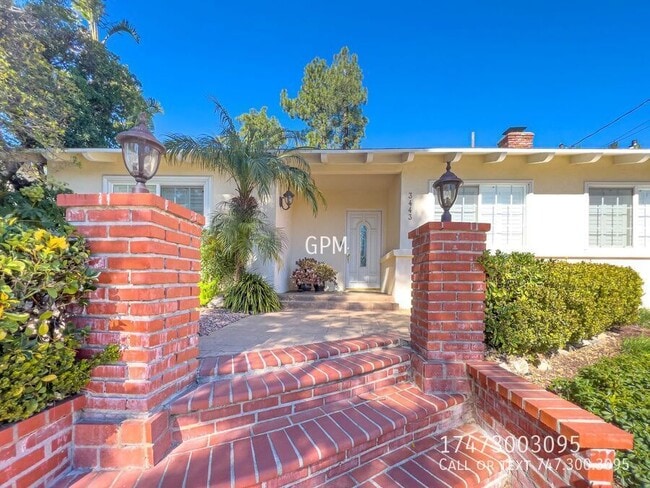 Foto del edificio - 3443 Burritt Way