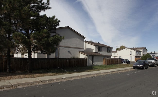Building Photo - Ingallnook Townhomes