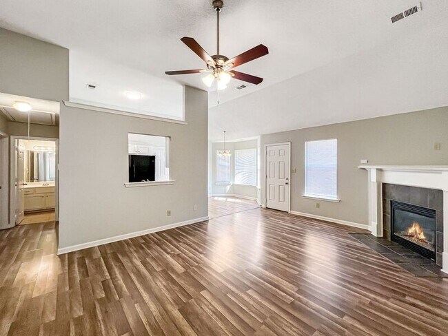 Foto del edificio - 900 Galyon Drive