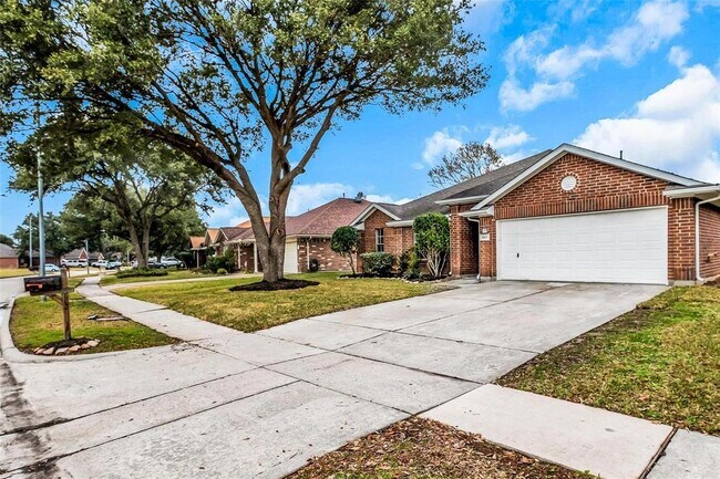 Foto del edificio - 1413 Village Ct Dr