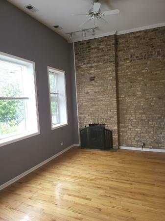 Foto del edificio - 531 N Ashland Ave
