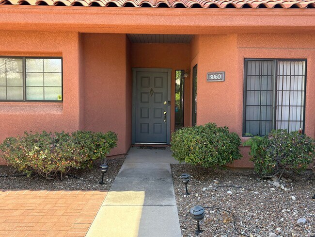 Foto del edificio - Spacious 2bd/2bath + Den home in gorgeous ...