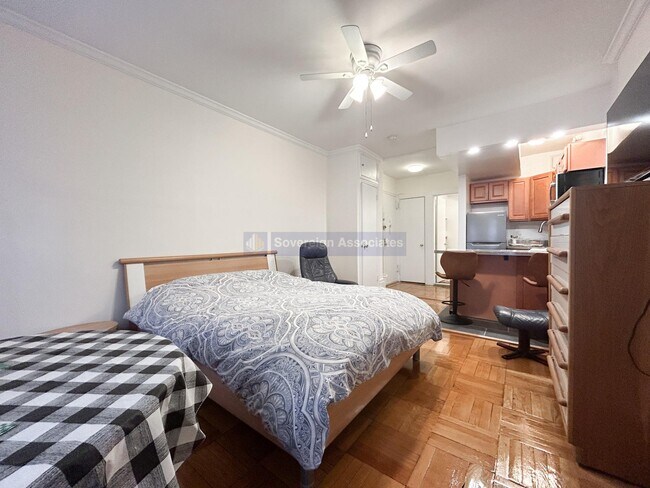 Foto del edificio - 318 W 107th St