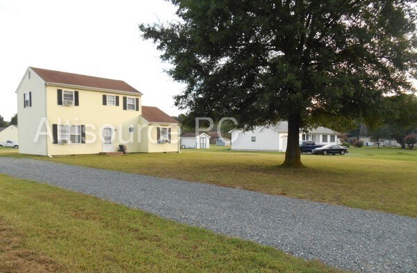 Building Photo - 29167 Doubletree Dr