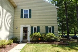 Building Photo - 3001 N Dale Ct