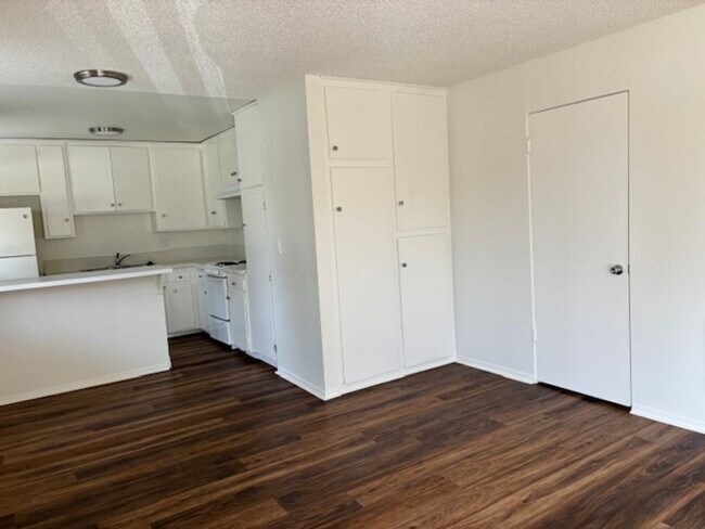 Foto del interior - Kabir Apts (Montrose)