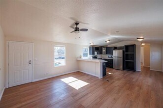 Building Photo - 720 Jupiter Ave