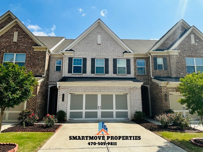 Like New Home with Nice yard and Upgraded Townhouse for Rent in