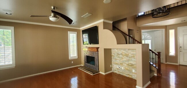 Foto del edificio - Beautiful House in the Lovely Fair Oaks Ra...