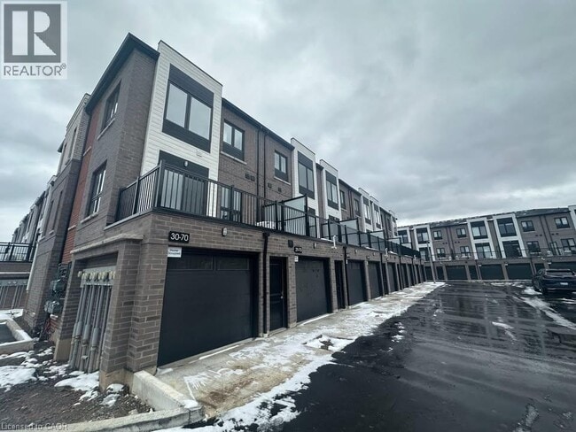 Building Photo - 70 Kenesky Dr