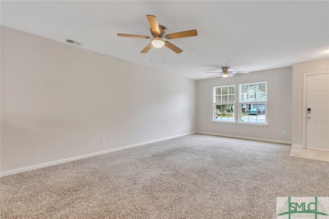 Building Photo - 6 Holly Springs Cir