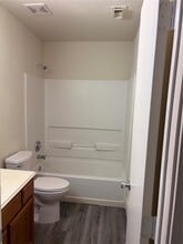 Building Photo - 11915 Sanspereil Dr