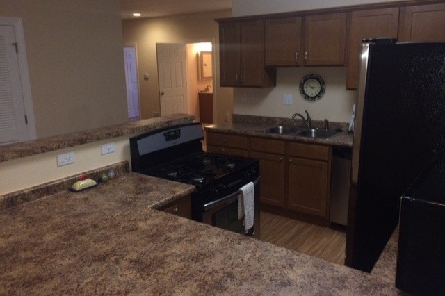 Kitchen - Merrit Commons