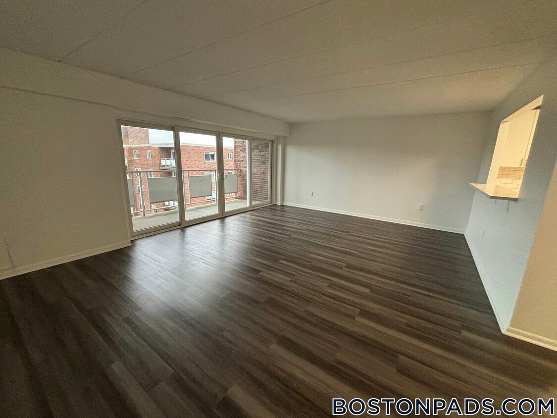 Foto del edificio - 51 Hill Rd