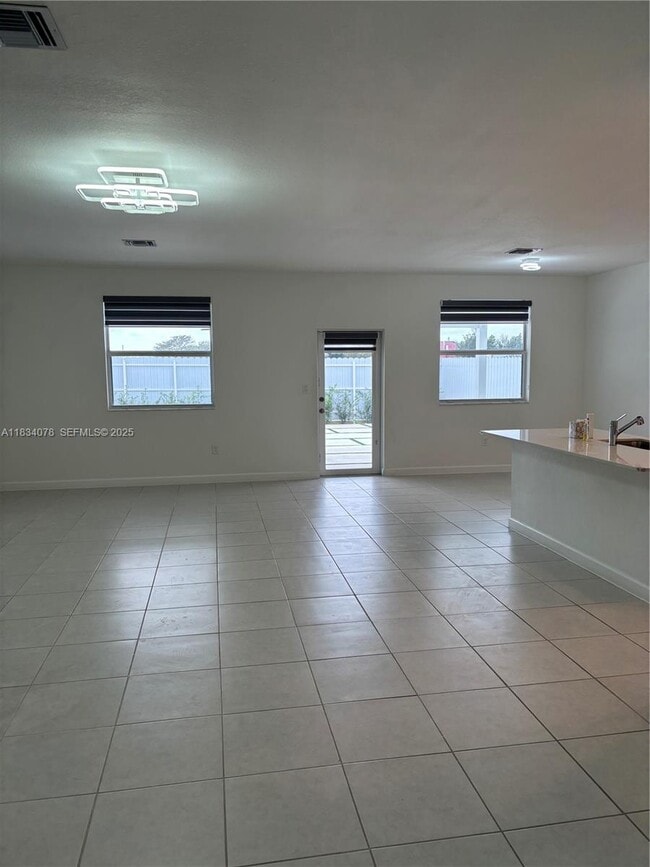 Building Photo - 13612 SW 184th Ln