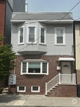 Building Photo - 265 Cambridge Ave