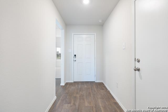 Foto del edificio - 8103 Autares Glade