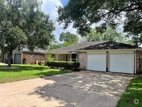 Building Photo - 1502 Chilton Ln