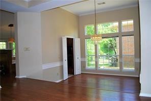 Building Photo - 2755 Fernwood Dr