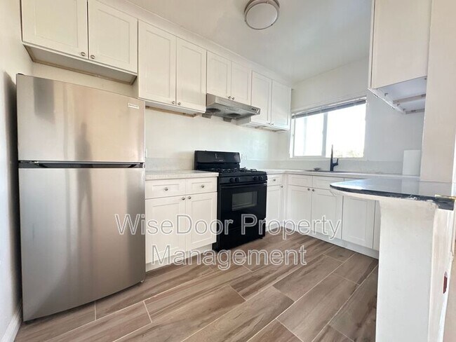 Foto del edificio - 5934 Cloverly Ave