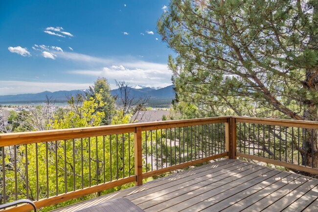 Foto del edificio - 14445 River Oaks Dr