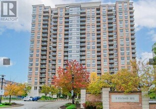 Building Photo - 55 Strathaven Dr