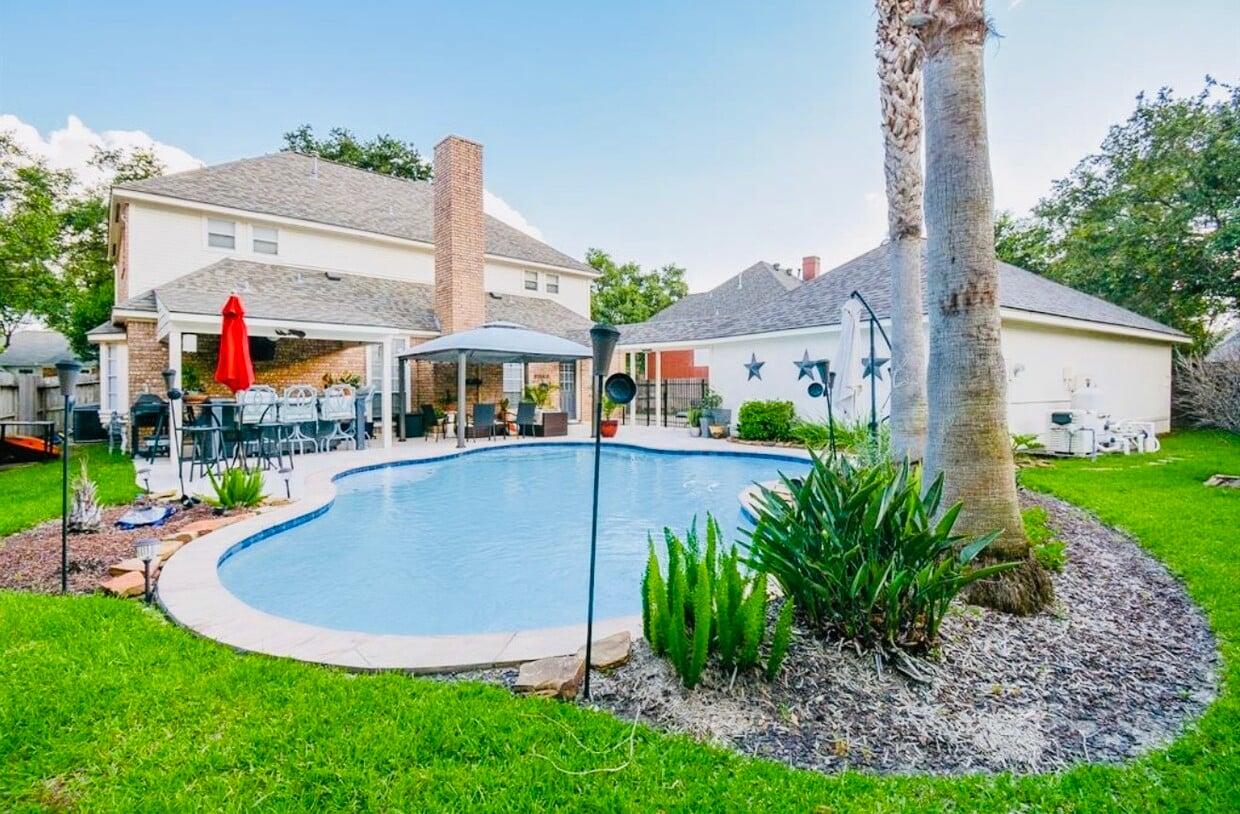 Foto principal - 23210 Fall Wind Ct